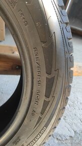 Predám zimné pneumatiky Goodyear 235/55 18 - 2