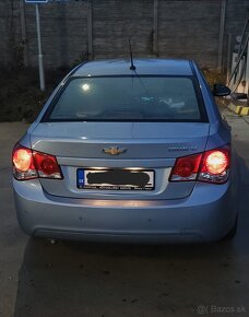 Predám CHEVROLET CRUZE LT, 1.8 benzín (104 kW) - 2