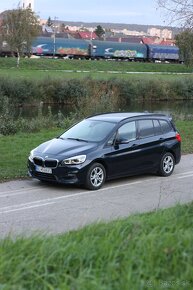 BMW 216i Grantourer 2019, 111tis km, LED/polokoža/ťažné - 2