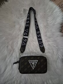 kabelka Guess crossbody hnedočierna - 2