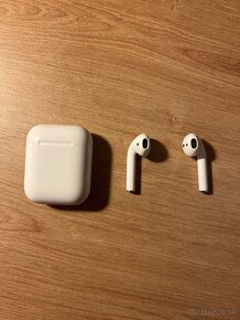 Predám Airpods - 2