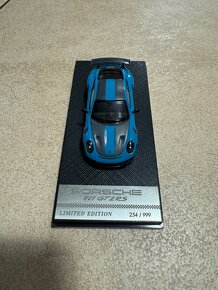 1/64 PORSCHE 911 GT2 RS LIMITED EDITION - 2