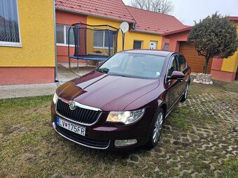 Škoda Superb 2.0 TDI PD Elegance DSG - 2