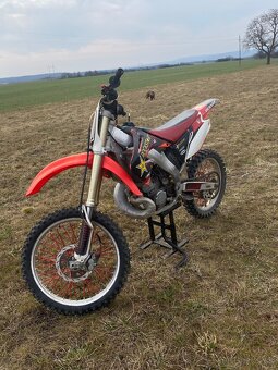 Honda CR 250RC - 2