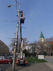 Prenájom pracovnej plošiny 21m - 2