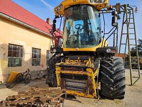 Predám rezačku New Holland FR9060 - 2