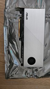 ASUS HYPER M.2 ×16 Gen 4 Card - 2