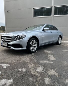 Mercedes E220 4matik - 2