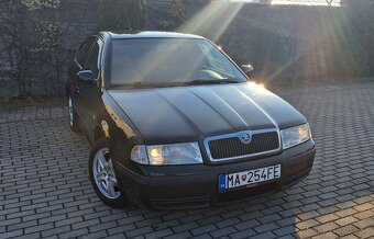 Škoda Octavia 1.6 benzín 74KW TOP STAV - 2