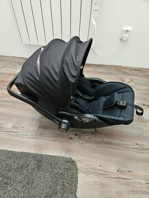 KIDDY Autosedačka Evoluna i-size 2 + Isofix základna 40-83 c - 2