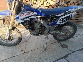 Predám vymením  Yamahy yz450f r.v.2013 - 2