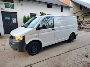 Volkswagen Transporter T5, 2.0 TDI 62kW - 2