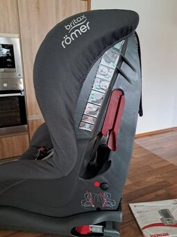 Kvalitná krásna autosedačka Britax 9-18 kg - 2