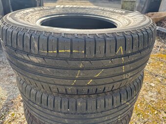 Letné pneumatiky nokian 245/70 R16 - 2