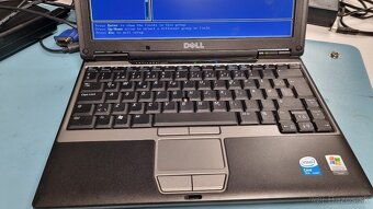 Predam laptop Dell Latitude D420 na diely - 2