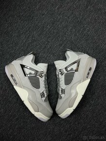 Nike Air Jordan 4 Retro "Frozen Moments" - 2