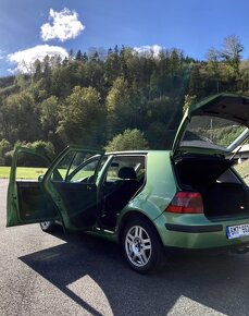 Volkswagen Golf IV. 1.6 16V - 2