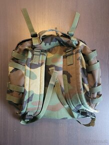 Batoh US Medic Bag - woodland US army - 2