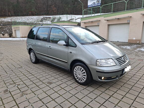 VOLKSWAGEN SHARAN 1.9 TDI 85 KW Facelift Highrline R.V.2006 - 2