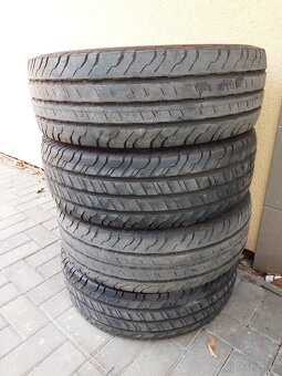 Predam letne pneu Continental 215/70R15C - 2