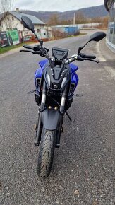 Yamaha MT-07 - 2