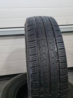 2x Nexen 205/75 R16C Zimné pneumatiky.. - 2