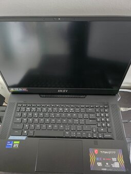 HERNY NOTEBOOK MSI Titan GT77 12UHS-014CZ - 2