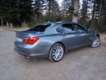 BMW f01 730d 180kw 2009 - 2