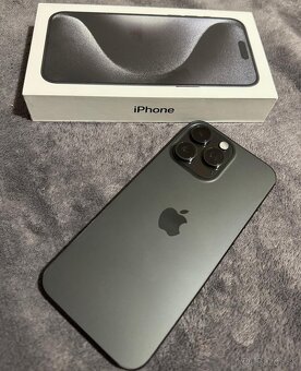 iPhone 15 Pro Max 256GB - 2