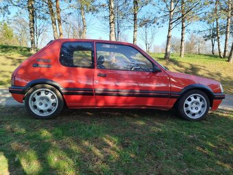 Peugeot 205 GTi 1.9 - 2