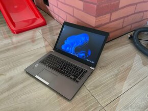 Toshiba/Notebook/i5/8GB RAM/128GB SSD/Intel HD Grafika 2GB - 2