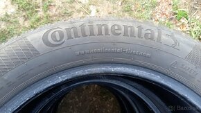 215/55r17  98V XL  Continental  zimne - 2