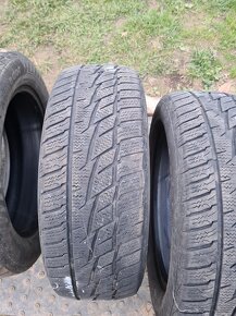 205/55 R16 - 2