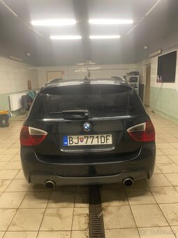 BMW e91  170kw - 2