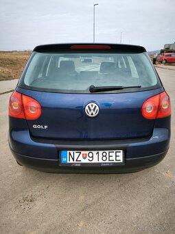 Volkswagen Golf 5 1.4 (55kW) 2004 - benzín - 2