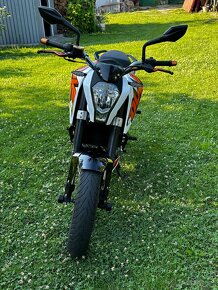 KTM 125 Duke - 2