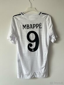 DRES REAL MADRID Mbappe Domáca verzia 2024/25 - 2