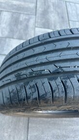 Predam letne pneumatiky 205/55 R 16 + plechove disky - 2