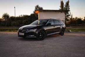 Škoda Superb Combi 2.0 TDI Sportline DSG - 2