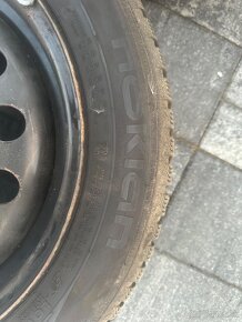 Zimné Pneu 205/55 r16 na plecháčoch - 2