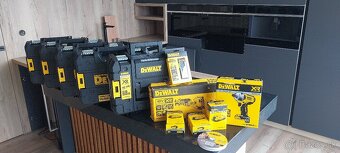 Úplne NOVÉ - NEVYBALENÉ aku. náradie DeWalt - 2