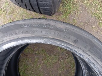 Predám zimné pneumatiky 4ks 225/40r18 - 2