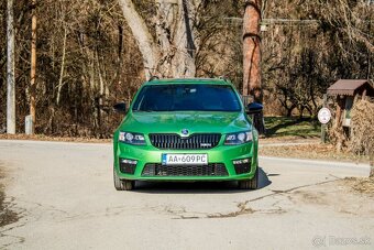 Škoda Octavia Combi 2.0 TDI DPF RS 4x4 DSG / Zelená - 2