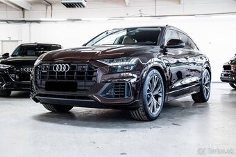 Audi Q8 - 2