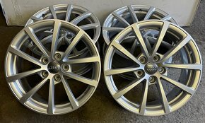 5x112 R17 Original Audi ET 36 strieborne - 2