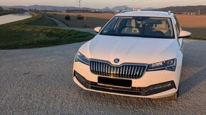 Škoda Superb Combi 2,0 TDI - 2