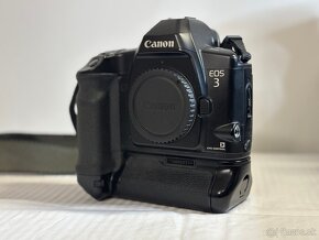 Canon EOS 3 - 2