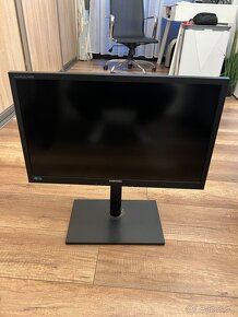 Predam monitor-  samsung SyncMaster SA650, benq- ET 0036- B - 2