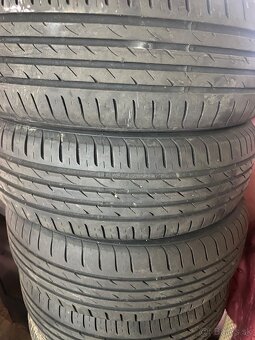 Nexen 205/60/r16 - 2