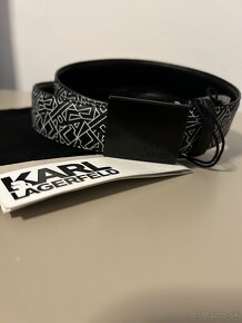 Opasok Karl Lagerfeld ikonik - 2